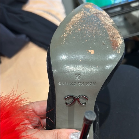 Monika Chiang Black Heels with Pointed Toe and High Thin Heel - Picture 6 of 11